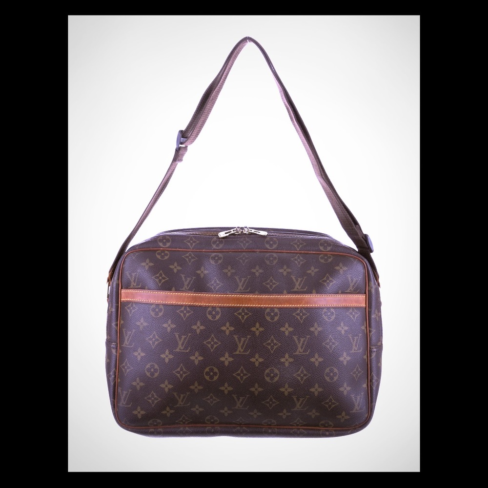 Authentic Louis Vuitton Monogram Reporter GM